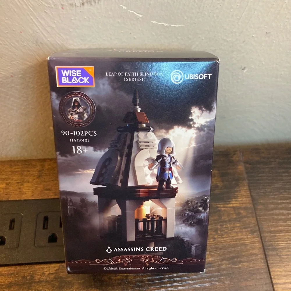 Wise Block Assassin's Creed Leap of Faith Series 1 Blind Box
